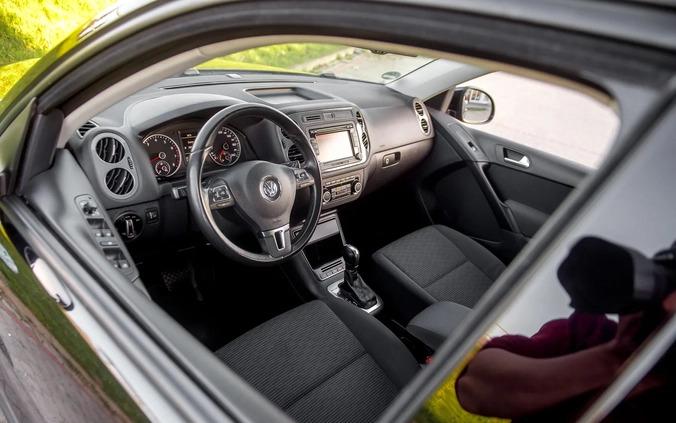 Volkswagen Tiguan cena 44900 przebieg: 199000, rok produkcji 2012 z Radom małe 562